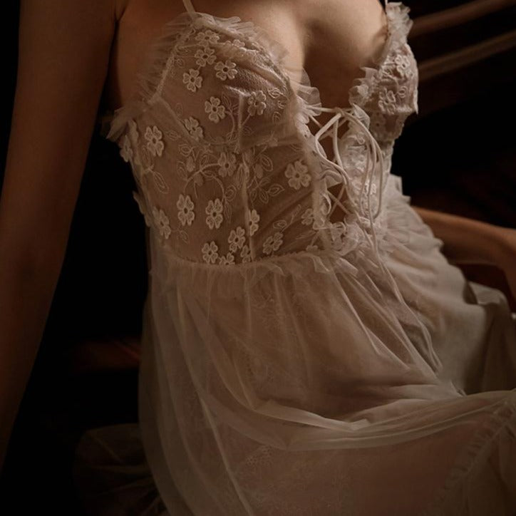 FEERI - Robe de nuit femme transparente vintage avec broderies délicates